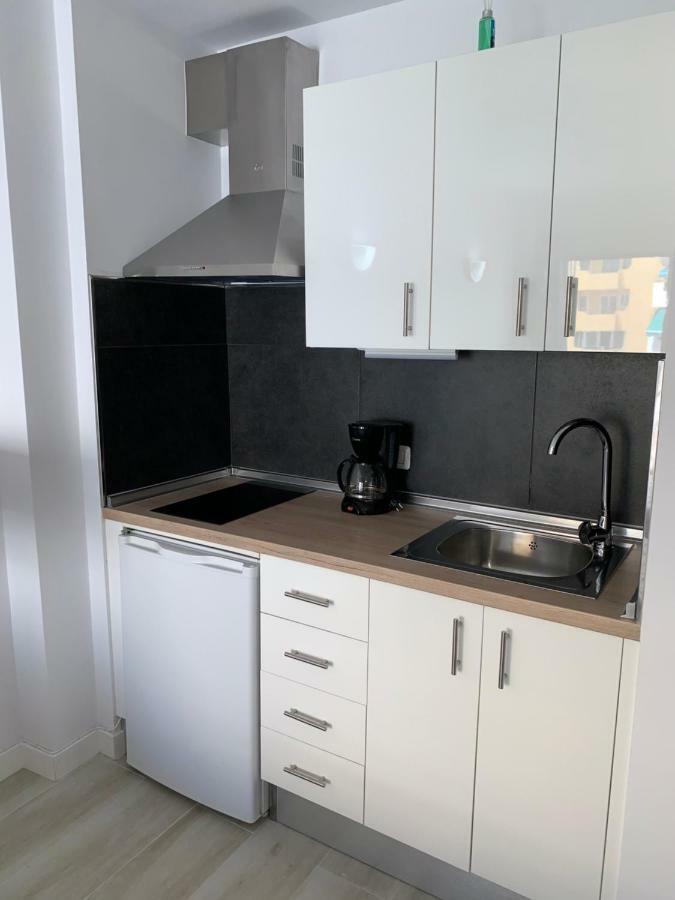 Cozy Studio In Los Cristianos Beach Free Wifi Arona  Exterior photo